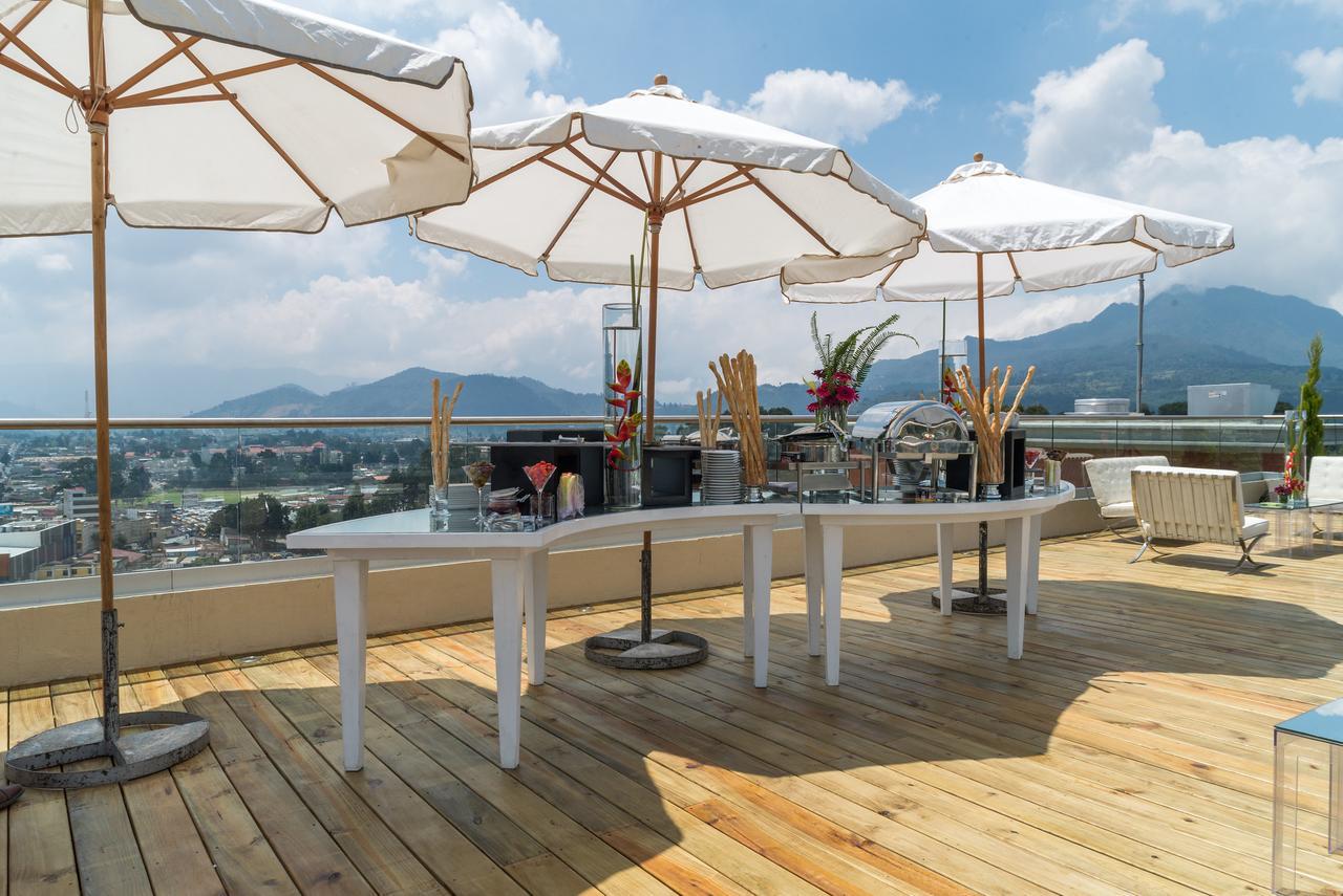 Latam Hotel Plaza Pradera Quetzaltenango Exterior photo