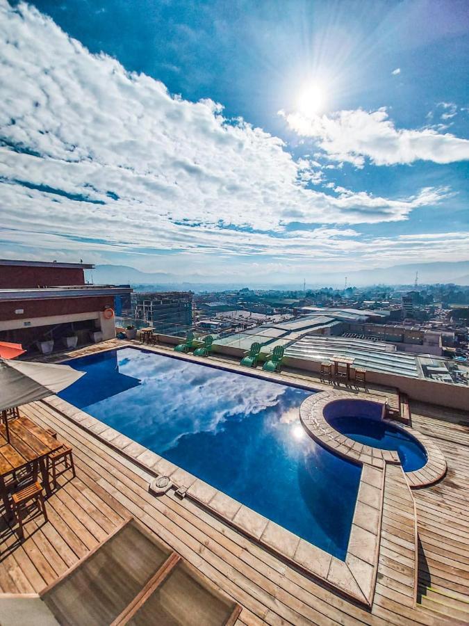 Latam Hotel Plaza Pradera Quetzaltenango Exterior photo