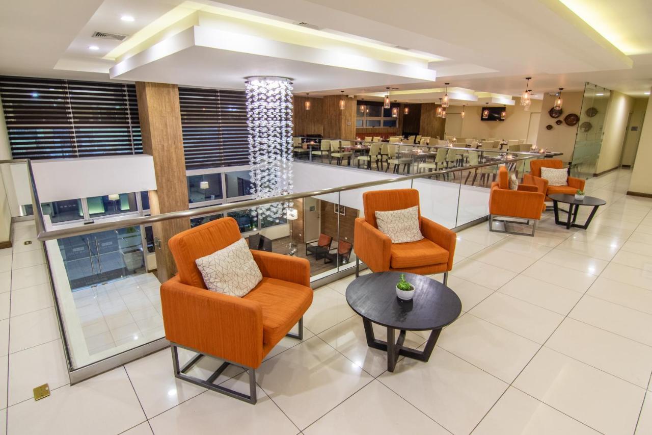 Latam Hotel Plaza Pradera Quetzaltenango Exterior photo
